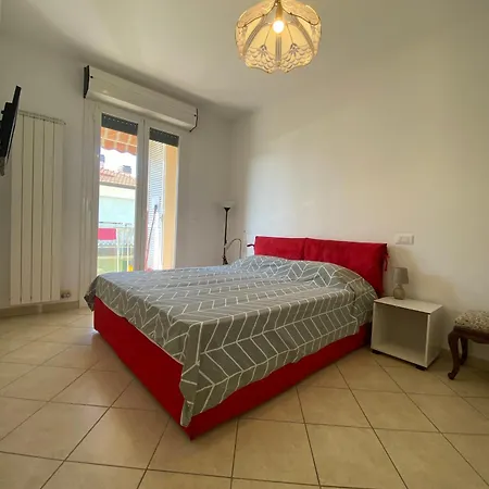 Apartamento Casa Flora A Pochi Passi Dal Centro Di