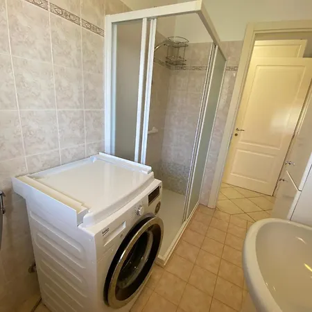 Casa Flora A Pochi Passi Dal Centro Di *