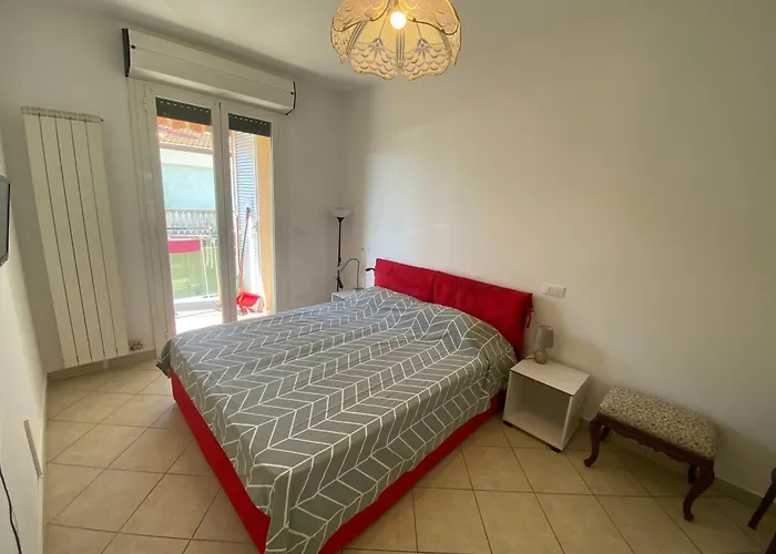 דירה Casa Flora A Pochi Passi Dal Centro Di *